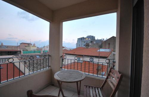 Le Vieux Port Apartments - Photo 14