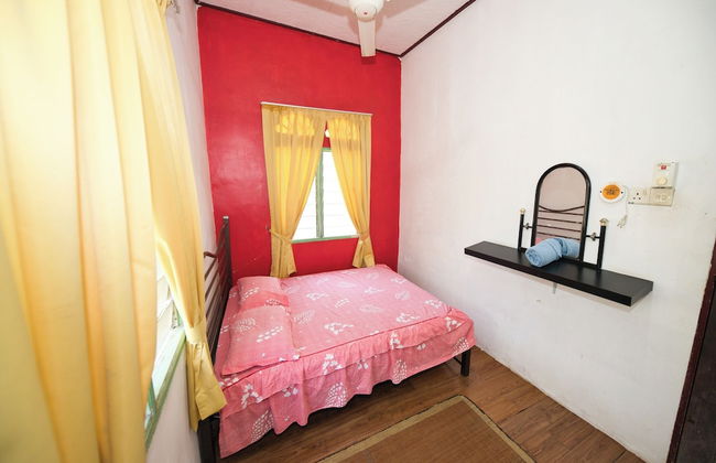 OYO 90990 Sri Tempurung Homestay - Foto 22