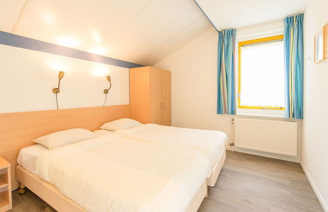 Comfortable Bungalow With Dishwasher Near the Beach - Foto 1