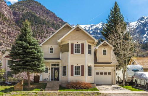 The Victorian off Main Street - Foto 40