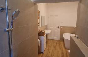 Historic Building- 9 Bedrooms - Groups up to 26 - Foto 9