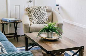 One bedroom private apt 2 blocks to beach King Bed - Foto 4