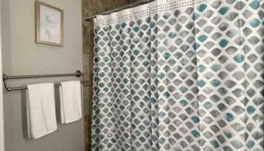 Lux Family Xcape with HotTub Fireplace Deck BBQ - Foto 5