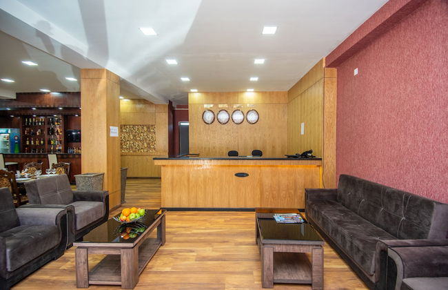 Penta Tbilisi - Foto 2