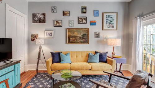 Cute Thomas Square Cottage Monthly Stays Heated Pool Access by Southern Belle Savannah 1388 - Foto 2