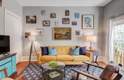 Cute Thomas Square Cottage Monthly Stays Heated Pool Access by Southern Belle Savannah 1388 - Foto 2