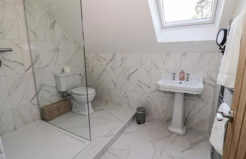 Lea Farm House - Photo 33