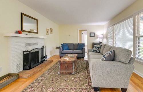 Grants Pass Getaway with Expansive Deck! - Foto 4