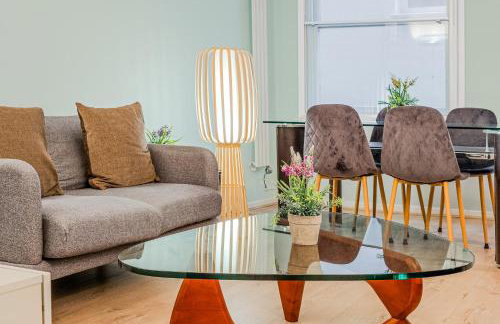 Stunning Central 2BR Flat btw Soho & Covent Garden - Foto 6