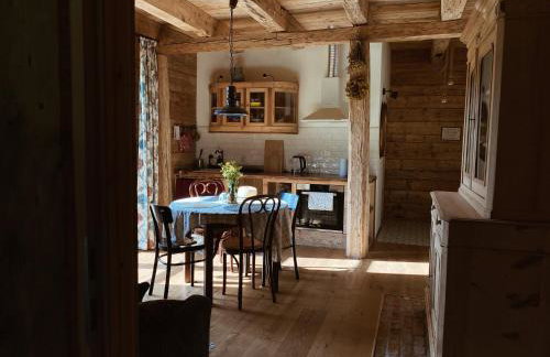 Nad Mikowym Potokiem - wydzielona część drewnianego domu z osobnym wejściem i ogrodem - Foto 15