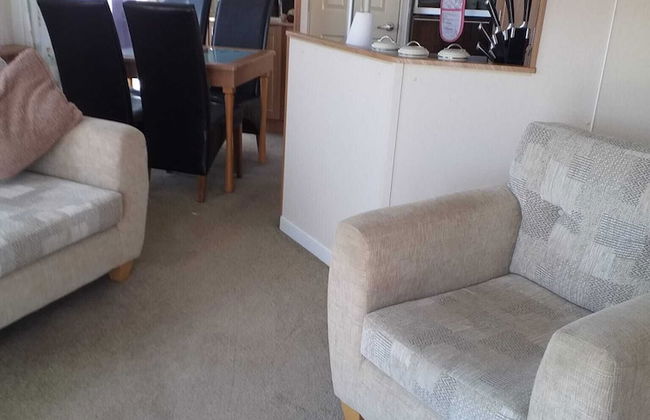 Captivating 2-bed 6 Berth Caravan in Ingoldmells - Foto 11
