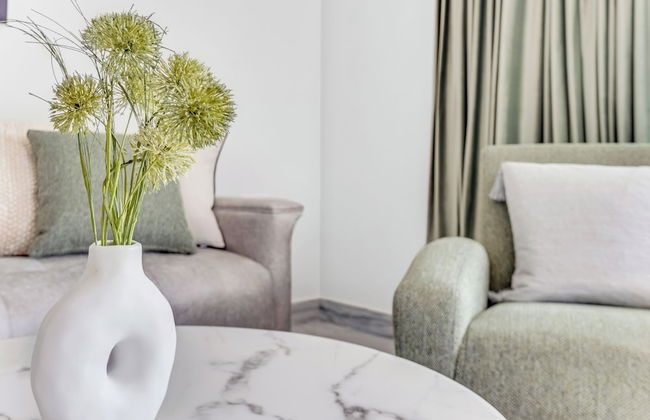 Sanders Olive - Chic 3-bdr Apt With Shared Pool - Foto 17