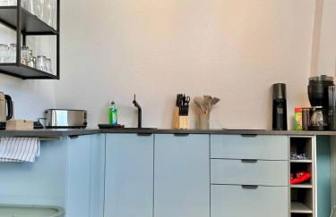 Helles Ferienhaus super zentral mit gratis Stellplätzen N162 - Photo 12