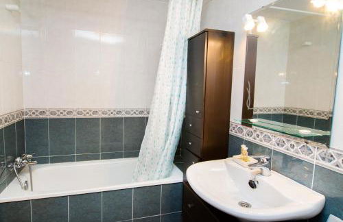 Apartamento de 4 dormitorios a tan sólo 2,5 km de la Playa San Juan - Foto 9