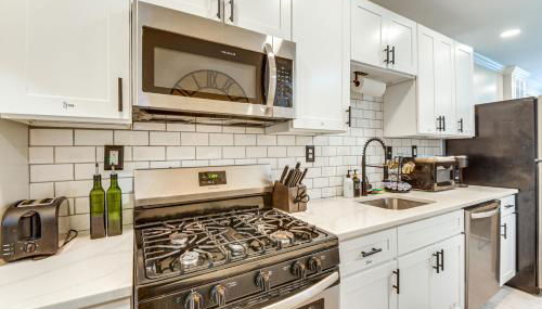 2 Blocks to Patterson Park Urban Stay Near Eats - Foto 2