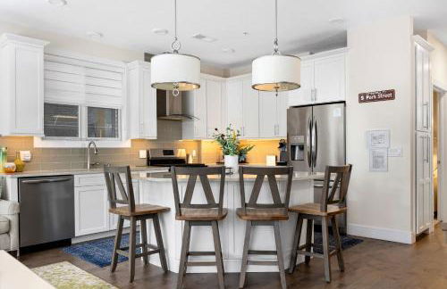 Park 201 Downtown in the Heart of Traverse City - Foto 2