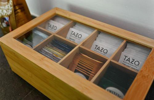 The Architect's Modern Castle - Photo 26