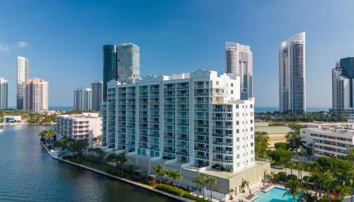 Waterfront Luxury 2-Bedroom Condo Sunny Isles Beach - Foto 3