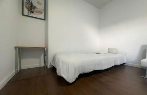 Fabulous Guesthouse in Mount Helix La Mesa - Photo 9