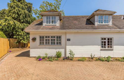 Charming Cottage with Garden - Pass the Keys - Foto 40