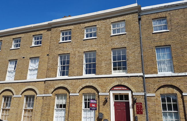 Apartment 9 Robertson Villas - Foto 1