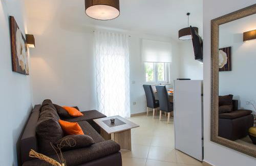 Villa Birikina with Pool - Photo 67