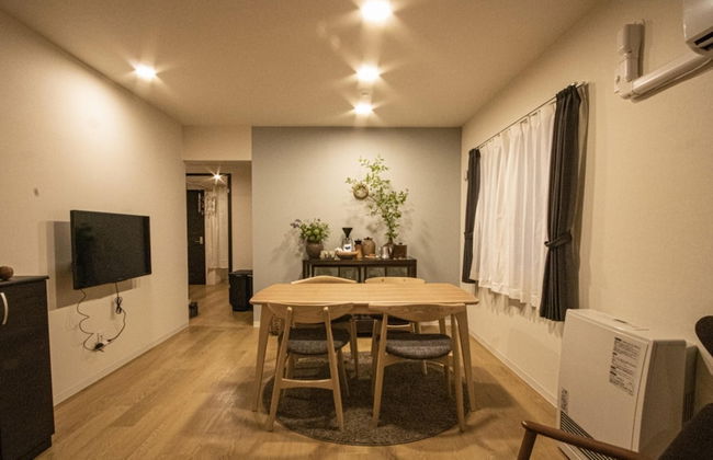 UCHI Susukino 5.7 - Foto 8