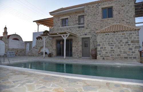 LAINI LUXURY SUITES - Photo 41