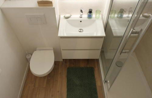 Aux Trompettes Violettes - Foto 23