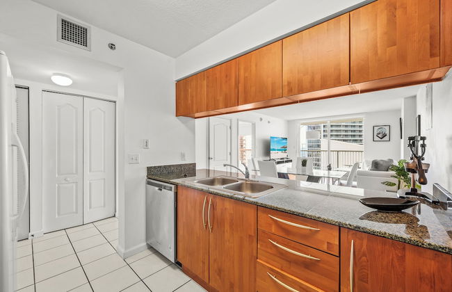 Chic Brickell Condos – Prime Location - Foto 47