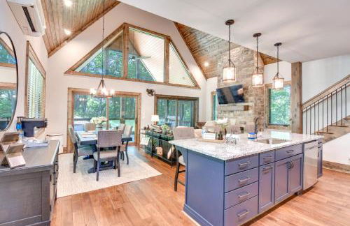 Home 6 Mi to Ski Sapphire Valley Bring Your Pups! - Foto 7