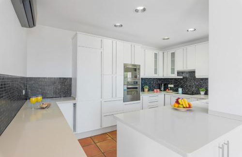 Villa Moderna - PlusHolidays - Foto 24