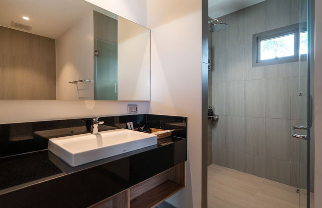 Shambhala Grand Villa - Private Pool Villas by Escape Villas - Foto 77