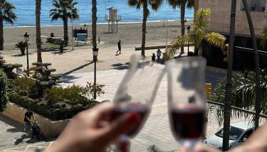 Nonna Beach Apartment Two-Bedroom - Photo 1