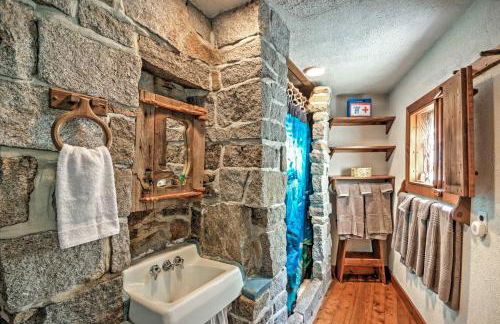 Dragonwood Castle on Waterfront with Stunning View - Foto 15