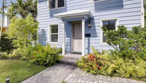 The Periwinkle House - Bask Poolside at this Sunlit West Palm Retreat - Foto 5