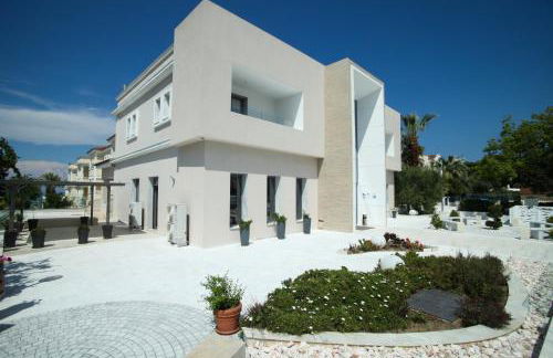 Naias Beach Hotel - Foto 9