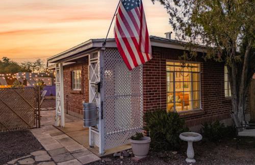 1BR Near UofA, Work Desk, Gem Show Friendly - Foto 32