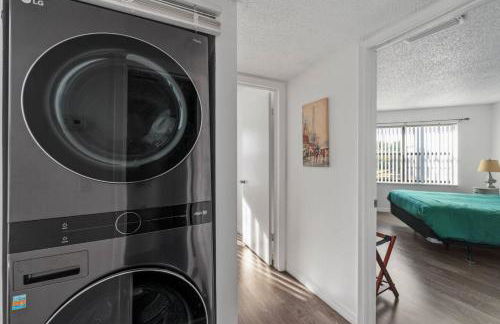 Cozy Apt with Pool, Hot Tub, Golf, Near Downtown - Foto 27