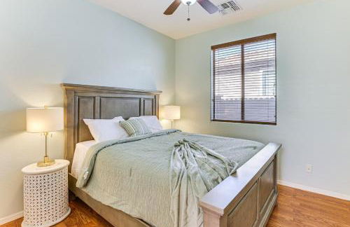 4 Mi to Surprise Stadium! Home with Furnished Patio - Foto 16