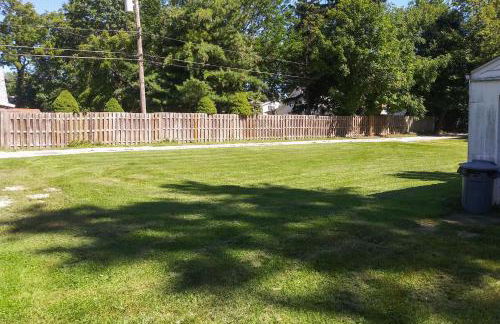 Eastlake Home with Patio Less Than 1 Mi to Lake Erie! - Foto 23
