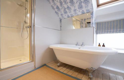 Elegant Number Two - Photo 22