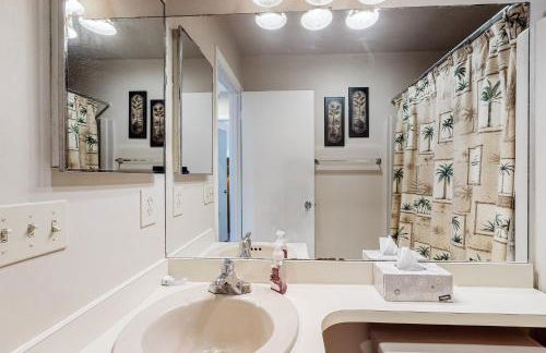 East of The Sun -- 39916 East Sun 422 - Photo 20