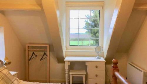 Grove Farm Old Granary, 1st floor Loft Apartment, Includes Continental Breakfast - Foto 5