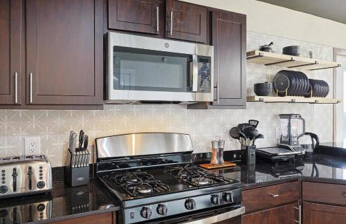 Luxury 5BR Getaway w Pool Hot Tub & Cinema - Foto 14