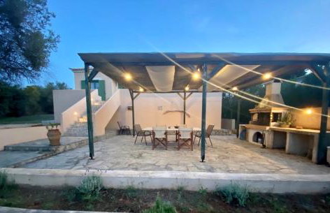 Family D 3 bedroom house with BBQ&Patio in huge estate! - Photo 29