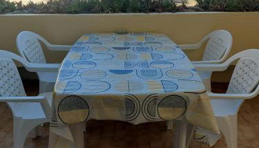 T2 4 pers, rénové en bord de plage , clim et parking classé 2 étoiles - Foto 2