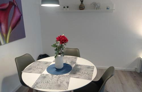 Work and Stay Sundern-Allendorf Modernisierte Unterkunft mit 5 Betten plus Schlafcouch mit Balkon - Foto 26