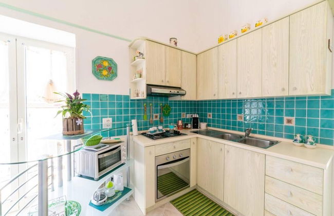 Domus Smeraldo Terrace and sea View Amalfi Coast - Photo 17