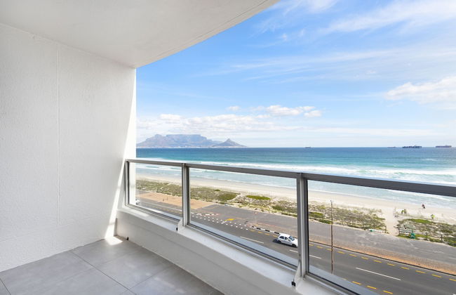 Sunset Boulevard 32 - Photo 16